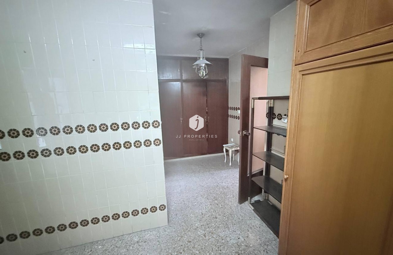 Segunda mano - Apartamento / piso -
Torrevieja - Puerto