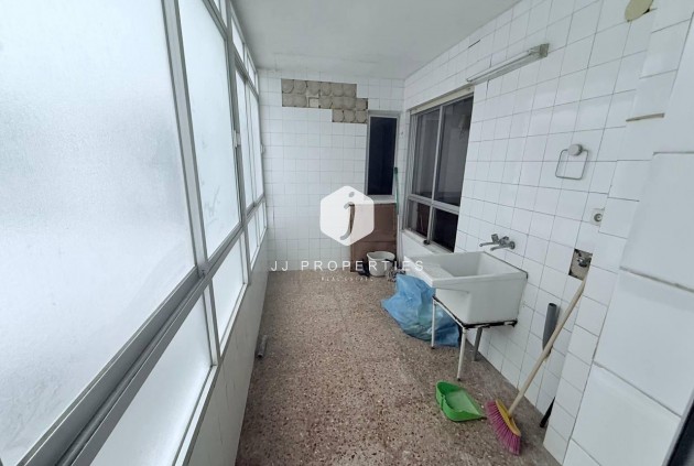 Segunda mano - Apartamento / piso -
Torrevieja - Puerto