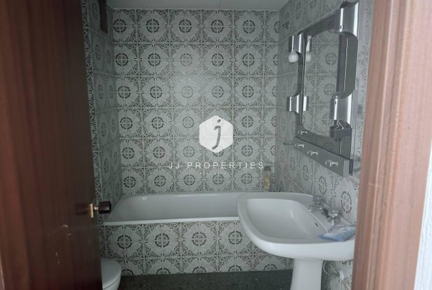 Segunda mano - Apartamento / piso -
Torrevieja - Puerto