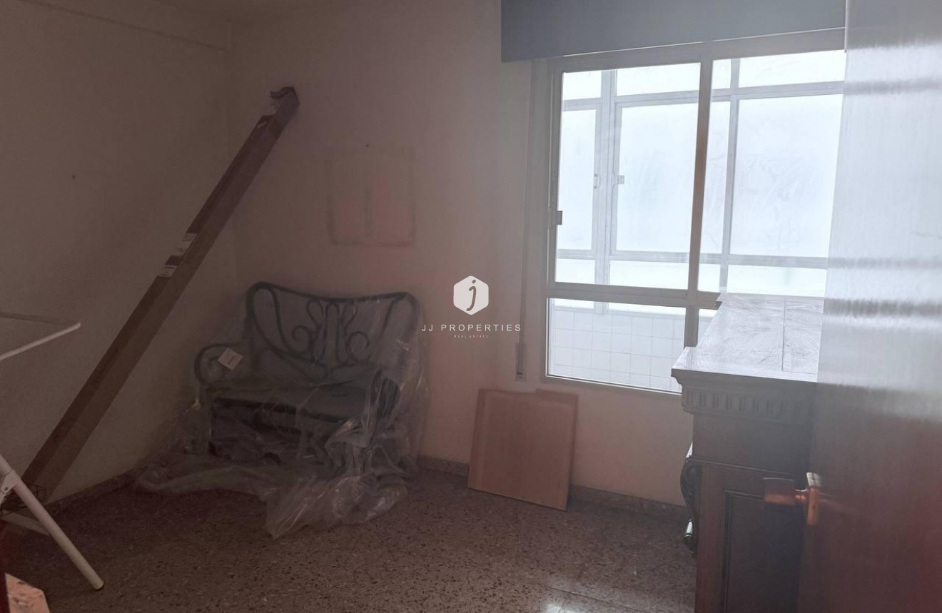 Segunda mano - Apartamento / piso -
Torrevieja - Puerto