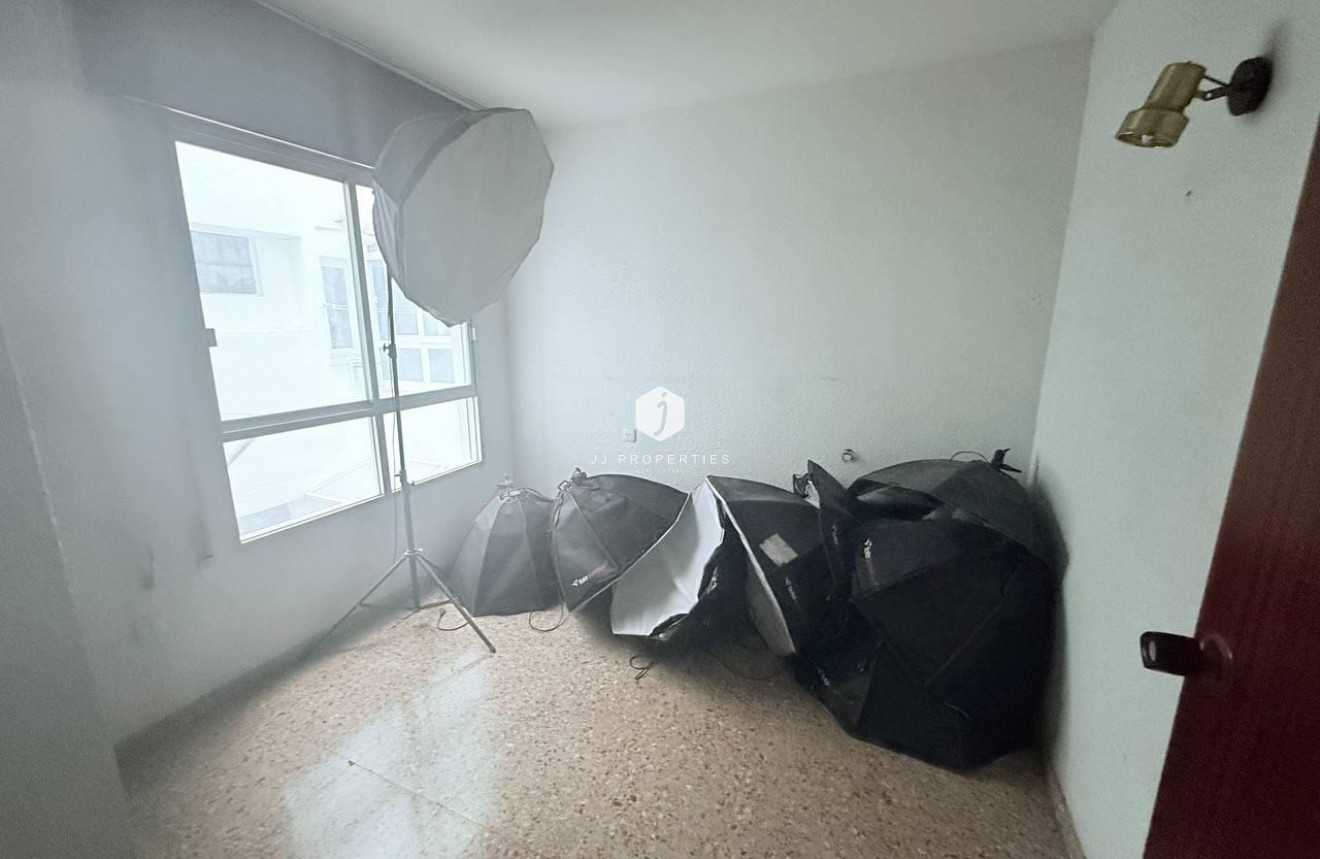 Segunda mano - Apartamento / piso -
Torrevieja - Puerto