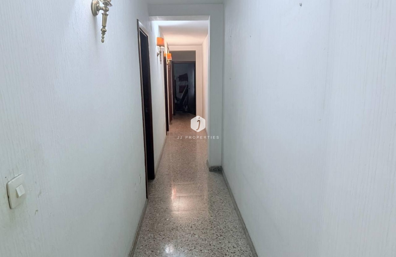 Segunda mano - Apartamento / piso -
Torrevieja - Puerto