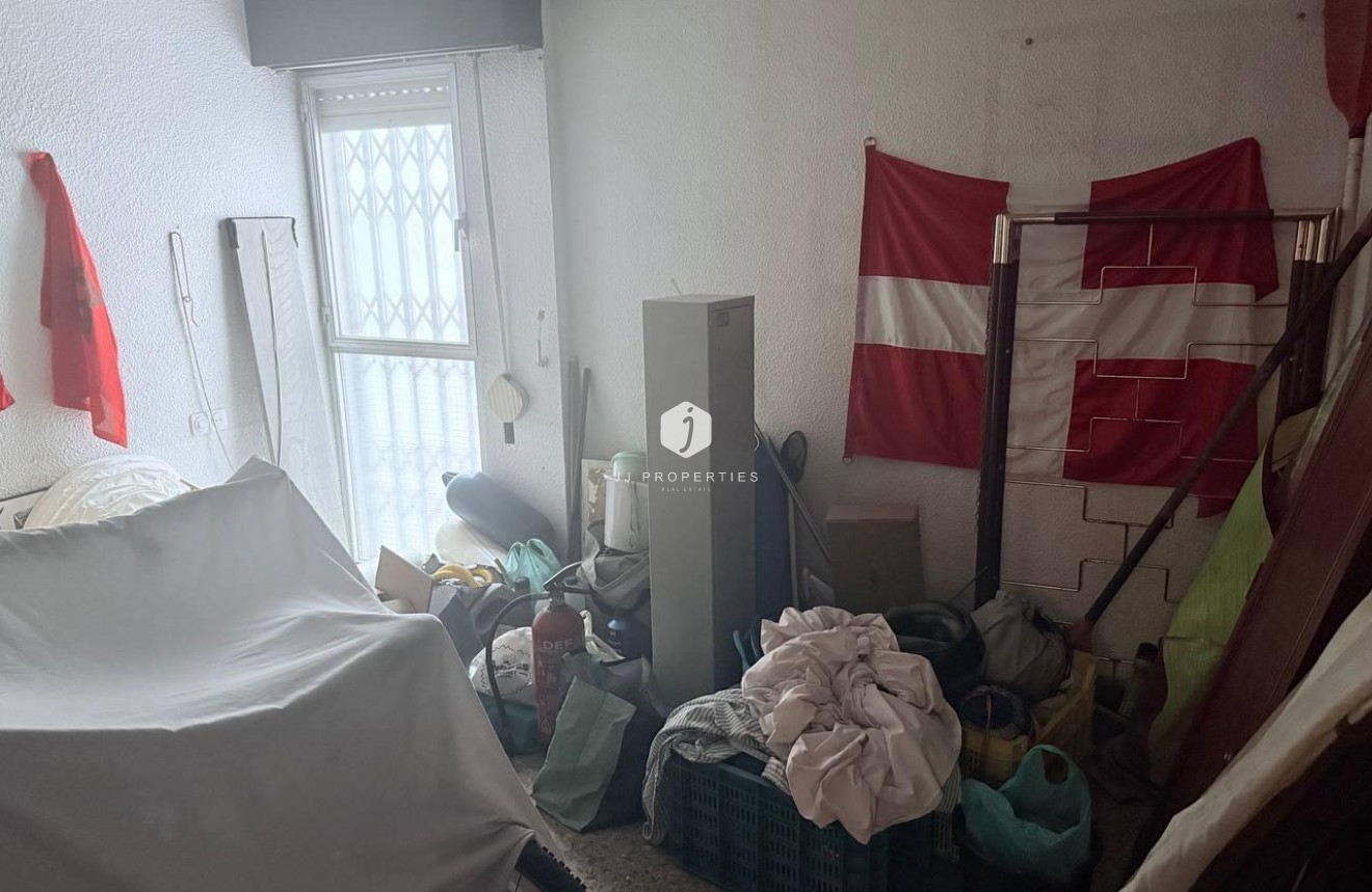 Segunda mano - Apartamento / piso -
Torrevieja - Puerto