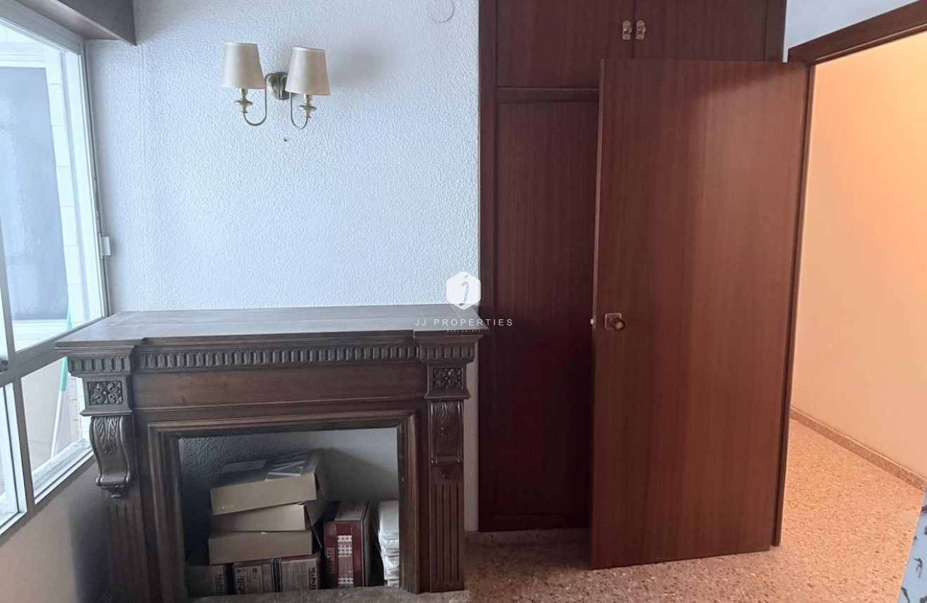 Segunda mano - Apartamento / piso -
Torrevieja - Puerto