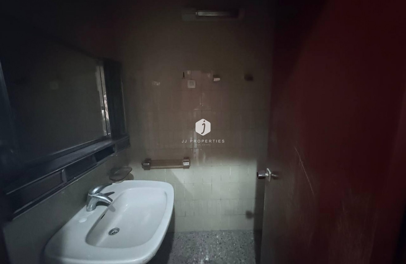 Segunda mano - Apartamento / piso -
Torrevieja - Puerto