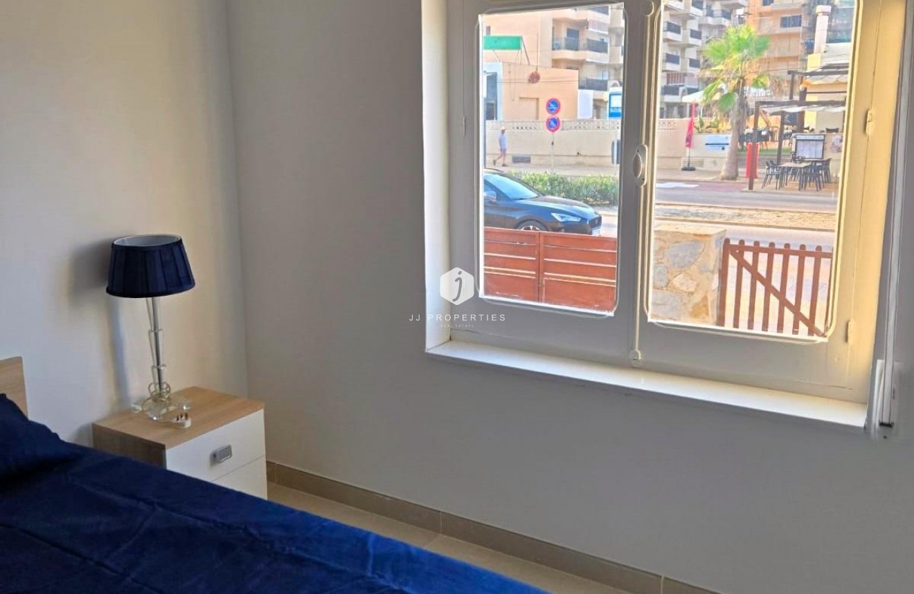 Aus zweiter Hand - Chalet -
Torrevieja - La Mata