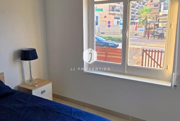 Aus zweiter Hand - Chalet -
Torrevieja - La Mata