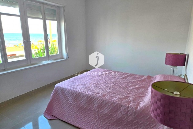 Aus zweiter Hand - Chalet -
Torrevieja - La Mata