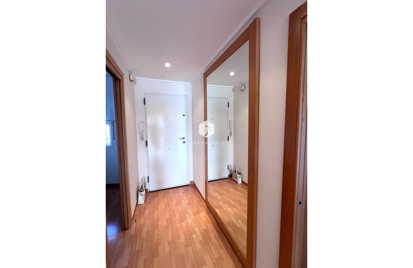 Segunda mano - Apartamento / piso -
Torrevieja - Playa de los Locos