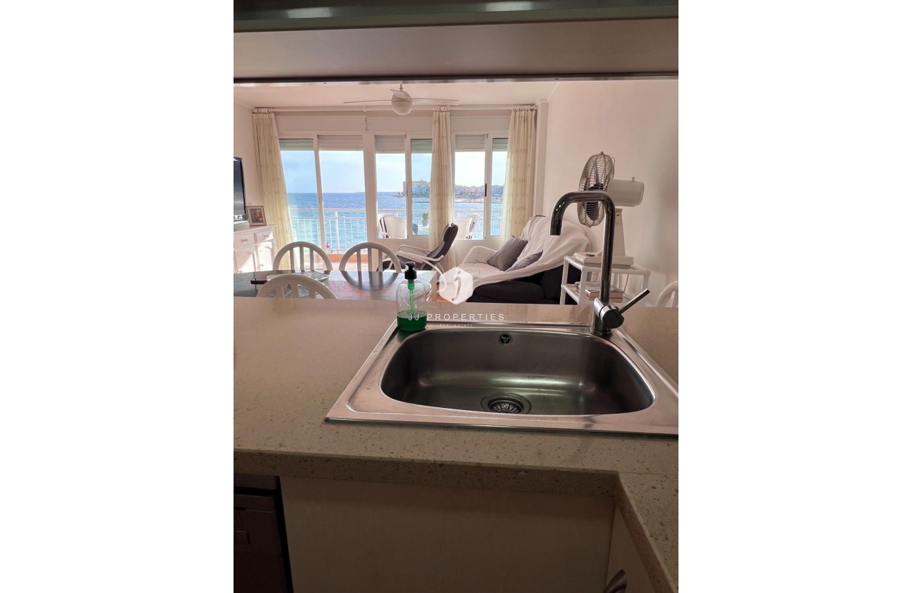 Segunda mano - Apartamento / piso -
Torrevieja - Playa de los Locos