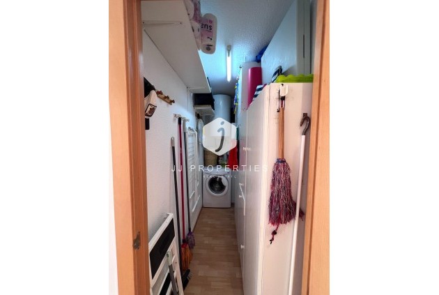 Segunda mano - Apartamento / piso -
Torrevieja - Playa de los Locos