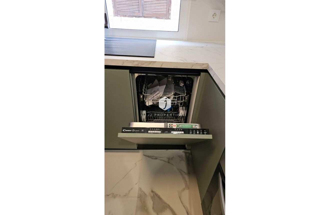 Segunda mano - Apartamento / piso -
Torrevieja - Cabo cervera