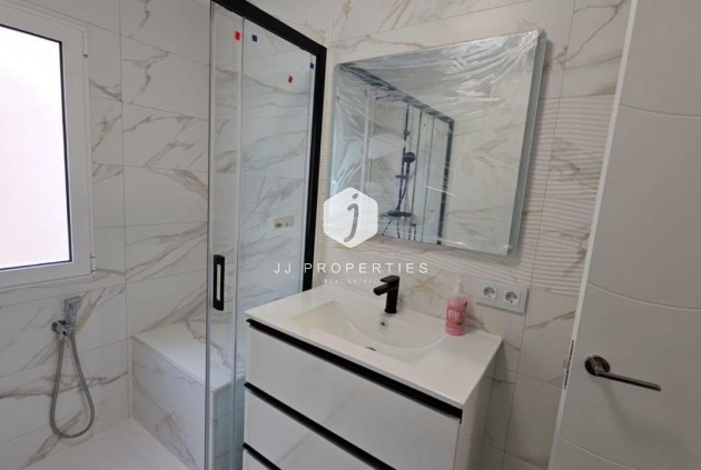 Segunda mano - Apartamento / piso -
Torrevieja - Cabo cervera