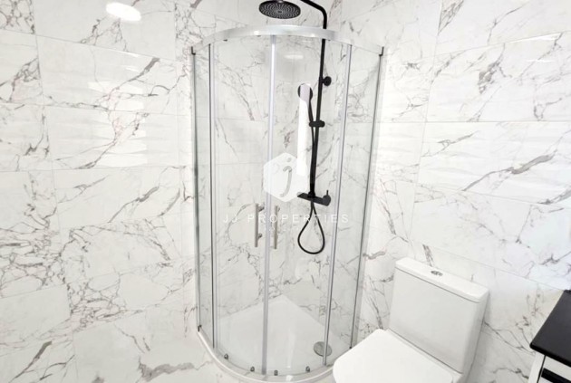 Segunda mano - Apartamento / piso -
Torrevieja - Cabo cervera