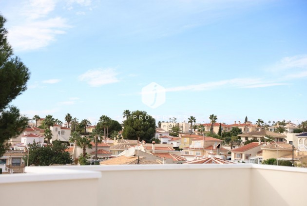 Segunda mano - Villa -
Ciudad Quesada - Costa Blanca Sur