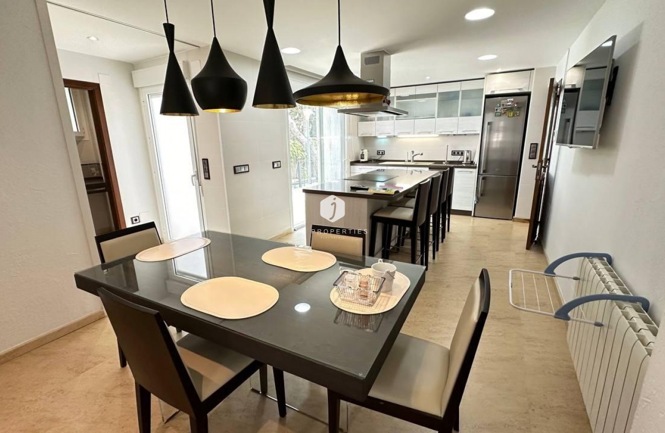 Segunda mano - Villa -
Orihuela Costa - Campoamor