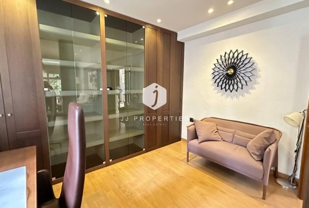 Segunda mano - Villa -
Orihuela Costa - Campoamor