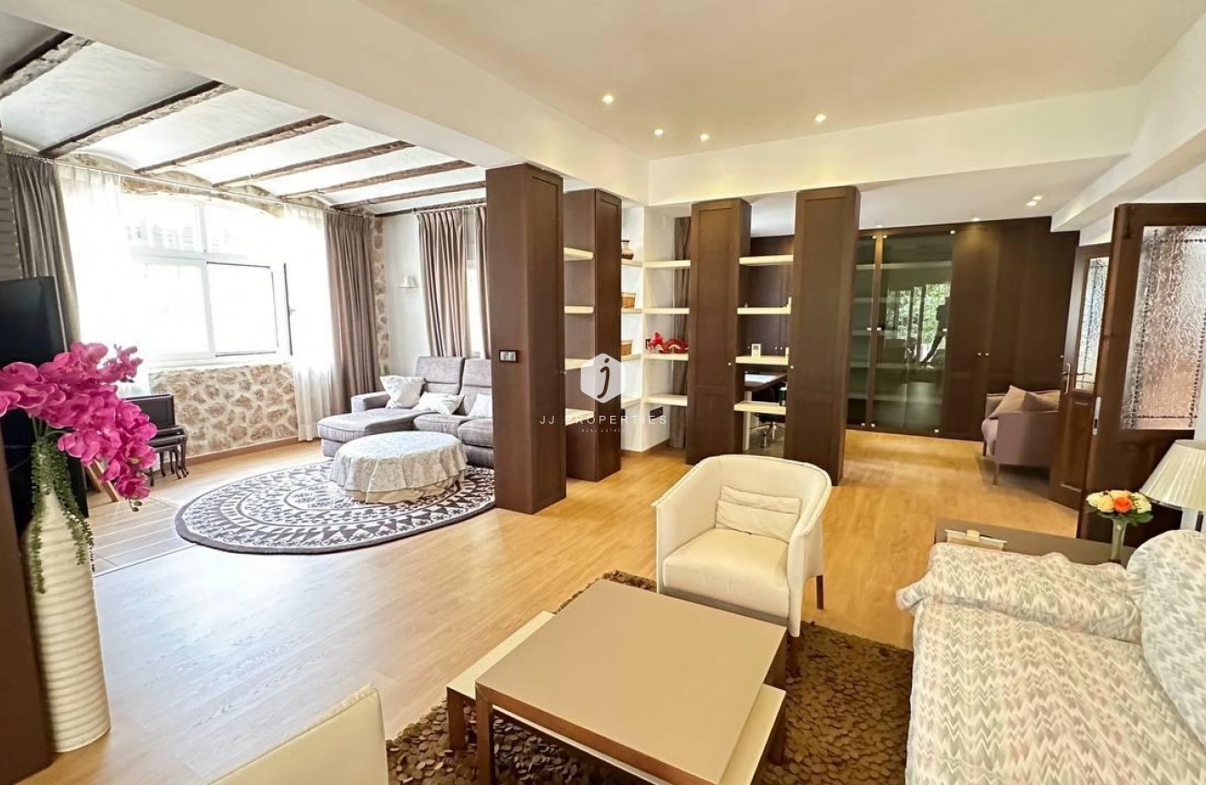 Segunda mano - Villa -
Orihuela Costa - Campoamor