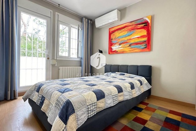 Segunda mano - Villa -
Orihuela Costa - Campoamor