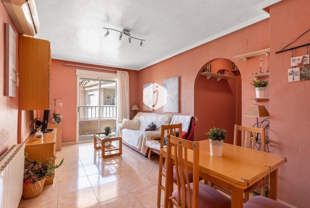 Segunda mano - Ático -
Torrevieja - El molino