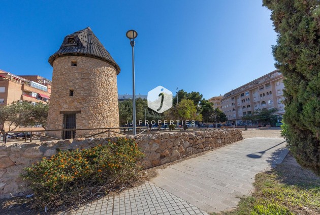 Segunda mano - Ático -
Torrevieja - El molino