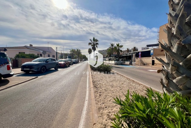 Segunda mano - Villa -
La Mata - Costa Blanca