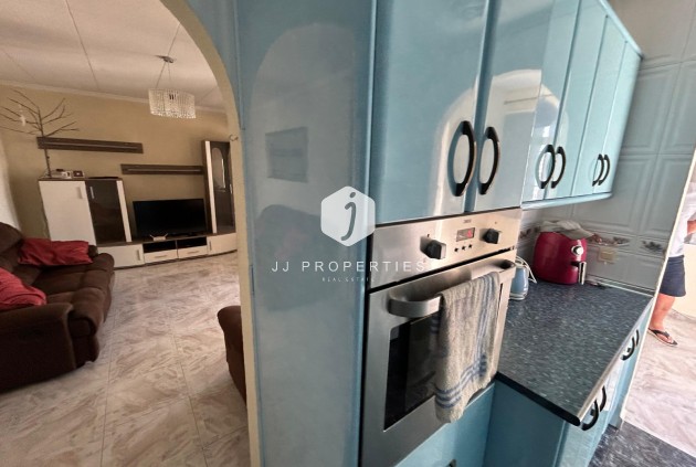 D'occasion - Chalet -
Torrevieja - Costa Blanca