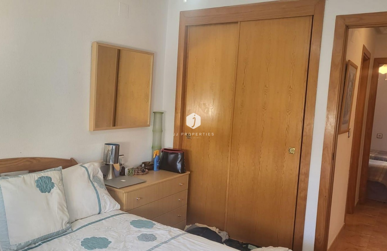 Tweedehands - Bungalow -
Torrevieja - Torretas