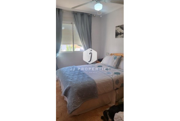 Tweedehands - Bungalow -
Torrevieja - Torretas