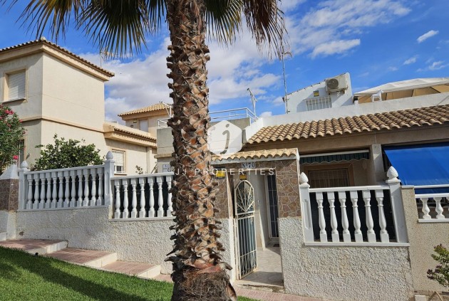 Segunda mano - Chalet -
Orihuela Costa - Los Altos