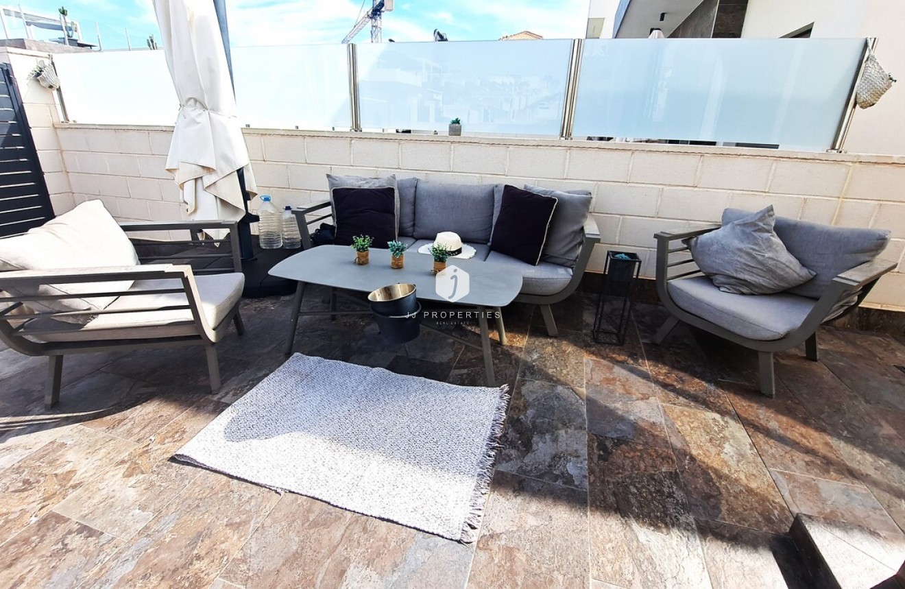 Segunda mano - Villa -
Orihuela Costa - Costa Blanca