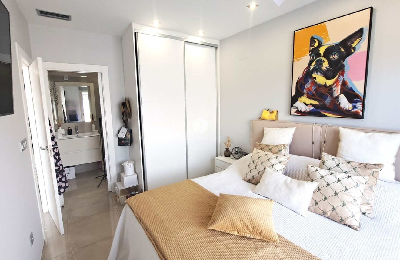 Segunda mano - Villa -
Orihuela Costa - Costa Blanca