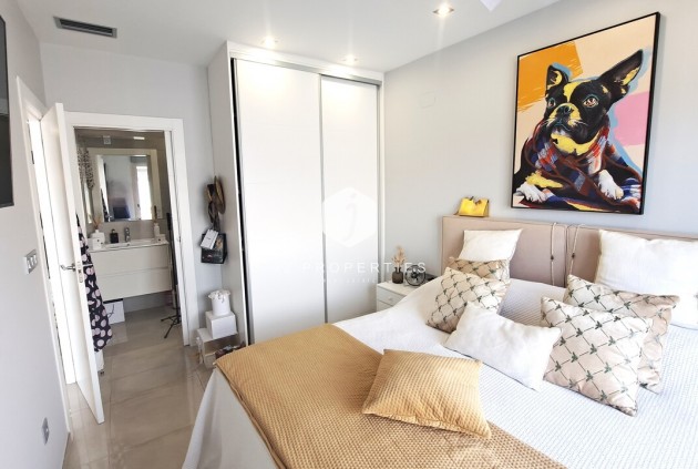 Segunda mano - Villa -
Orihuela Costa - Costa Blanca