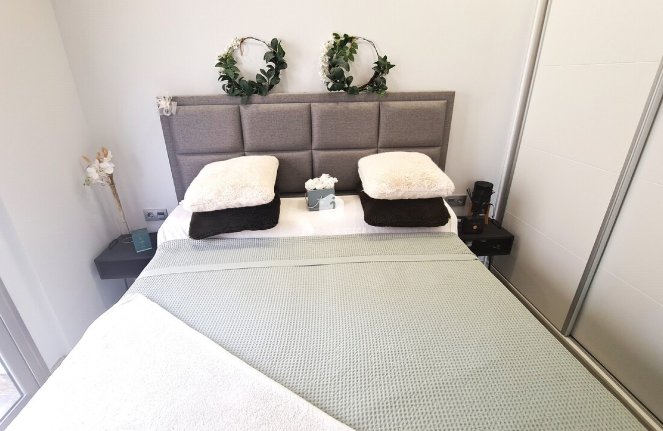 Segunda mano - Villa -
Orihuela Costa - Costa Blanca