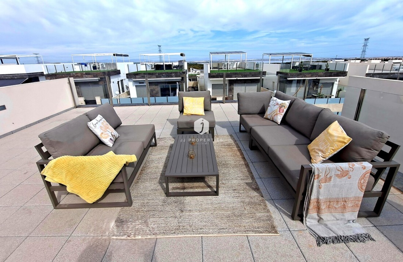 Segunda mano - Villa -
Orihuela Costa - Costa Blanca