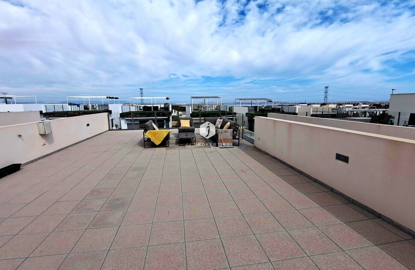 Segunda mano - Villa -
Orihuela Costa - Costa Blanca