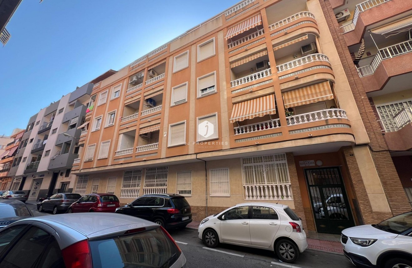 Segunda mano - Apartamento / piso -
Torrevieja - Playa de los Locos