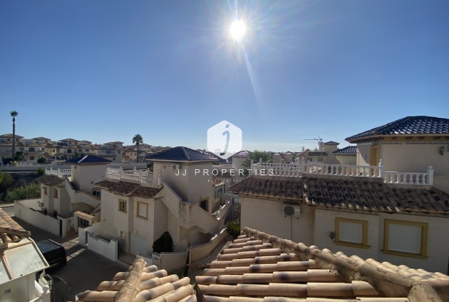 Segunda mano - Villa -
La Zenia - Costa Blanca