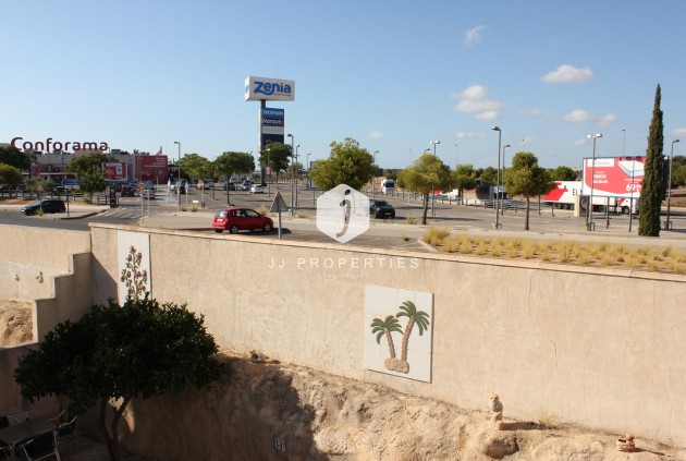 Segunda mano - Villa -
La Zenia - Costa Blanca