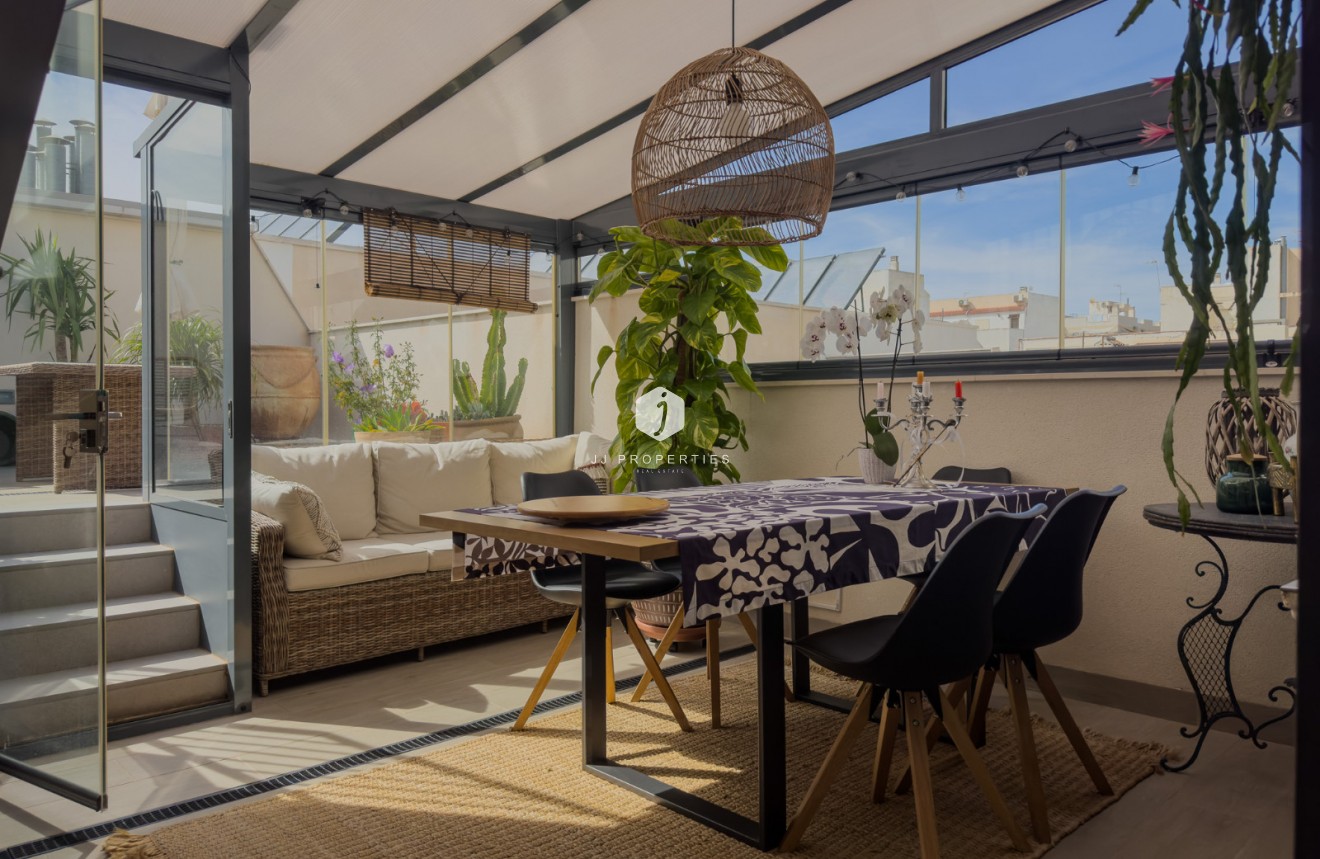 Segunda mano - Apartamento / piso -
Torrevieja - Costa Blanca