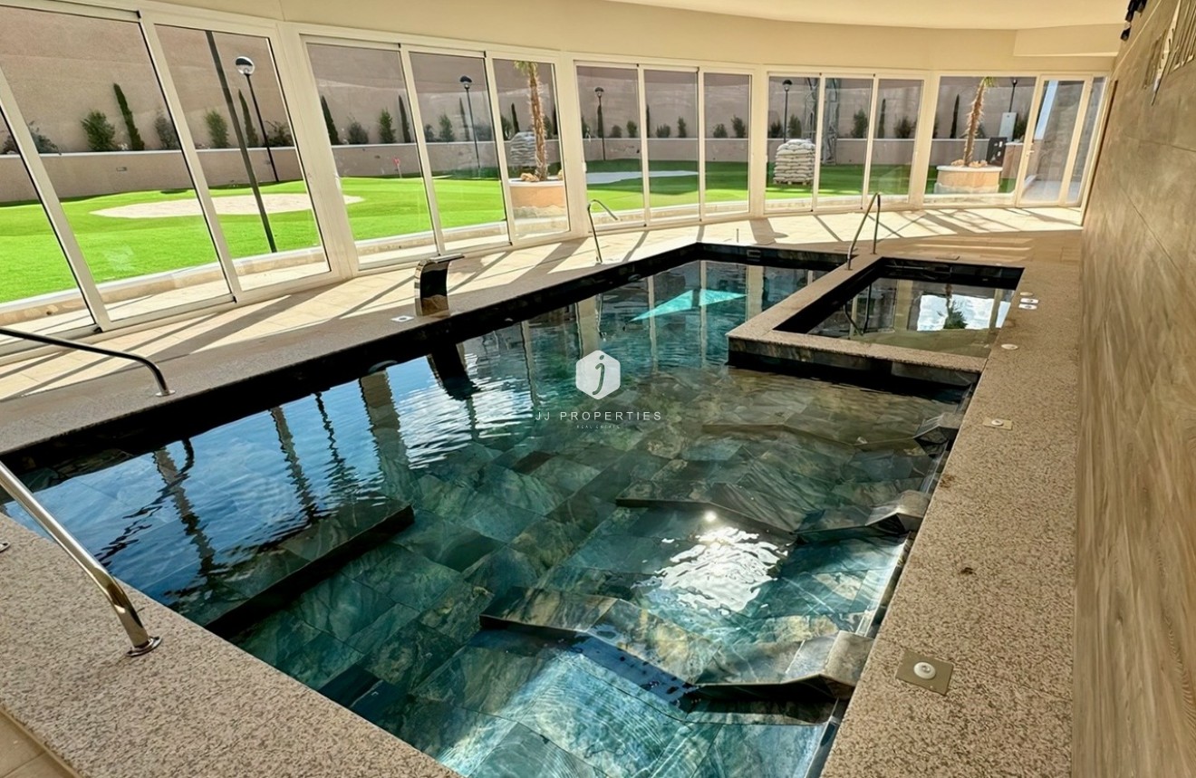 Segunda mano - Apartamento / piso -
El Raso - Costa Blanca