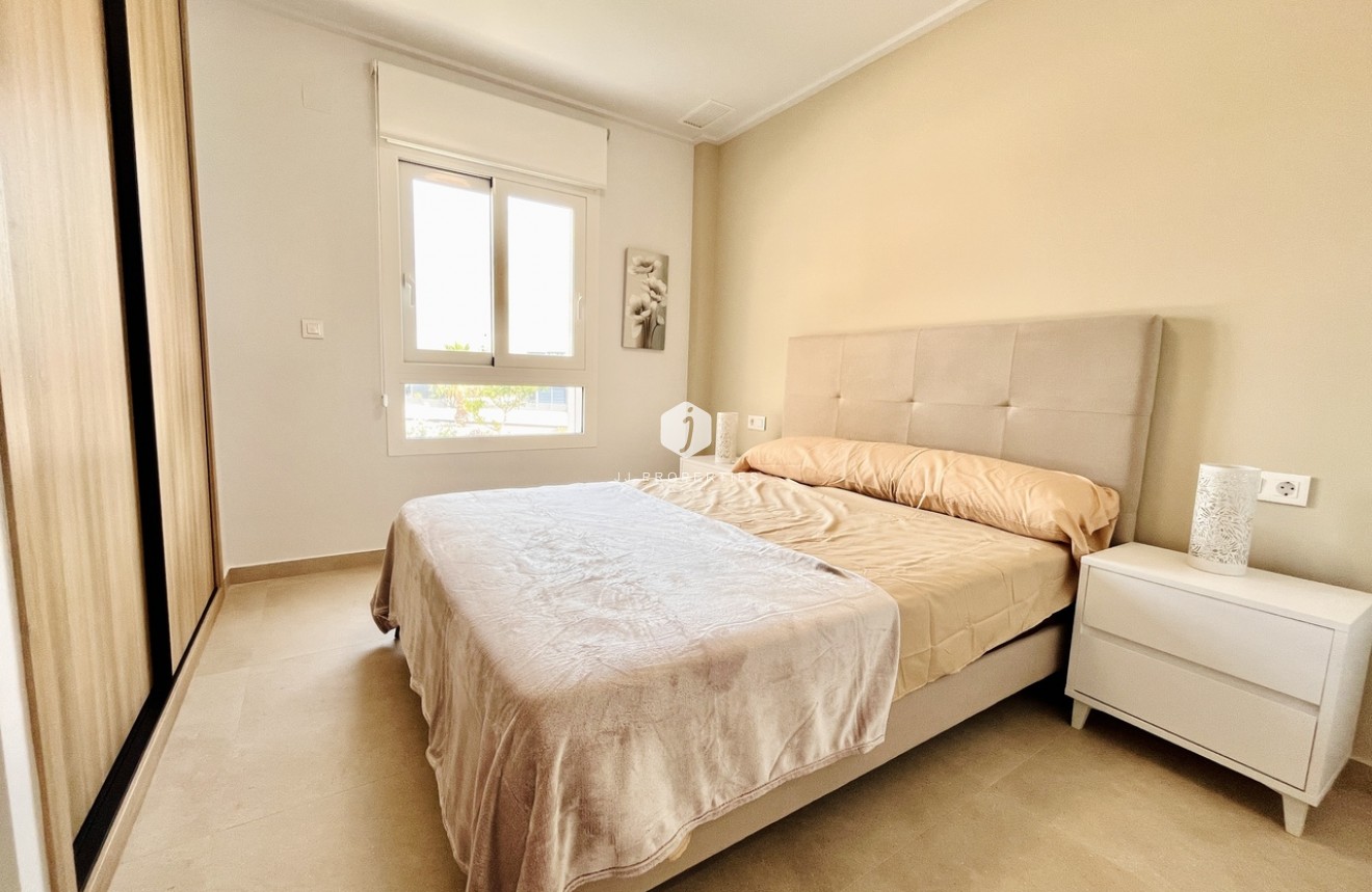 Segunda mano - Apartamento / piso -
El Raso - Costa Blanca