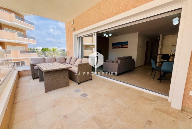 Segunda mano - Apartamento / piso -
El Raso - Costa Blanca