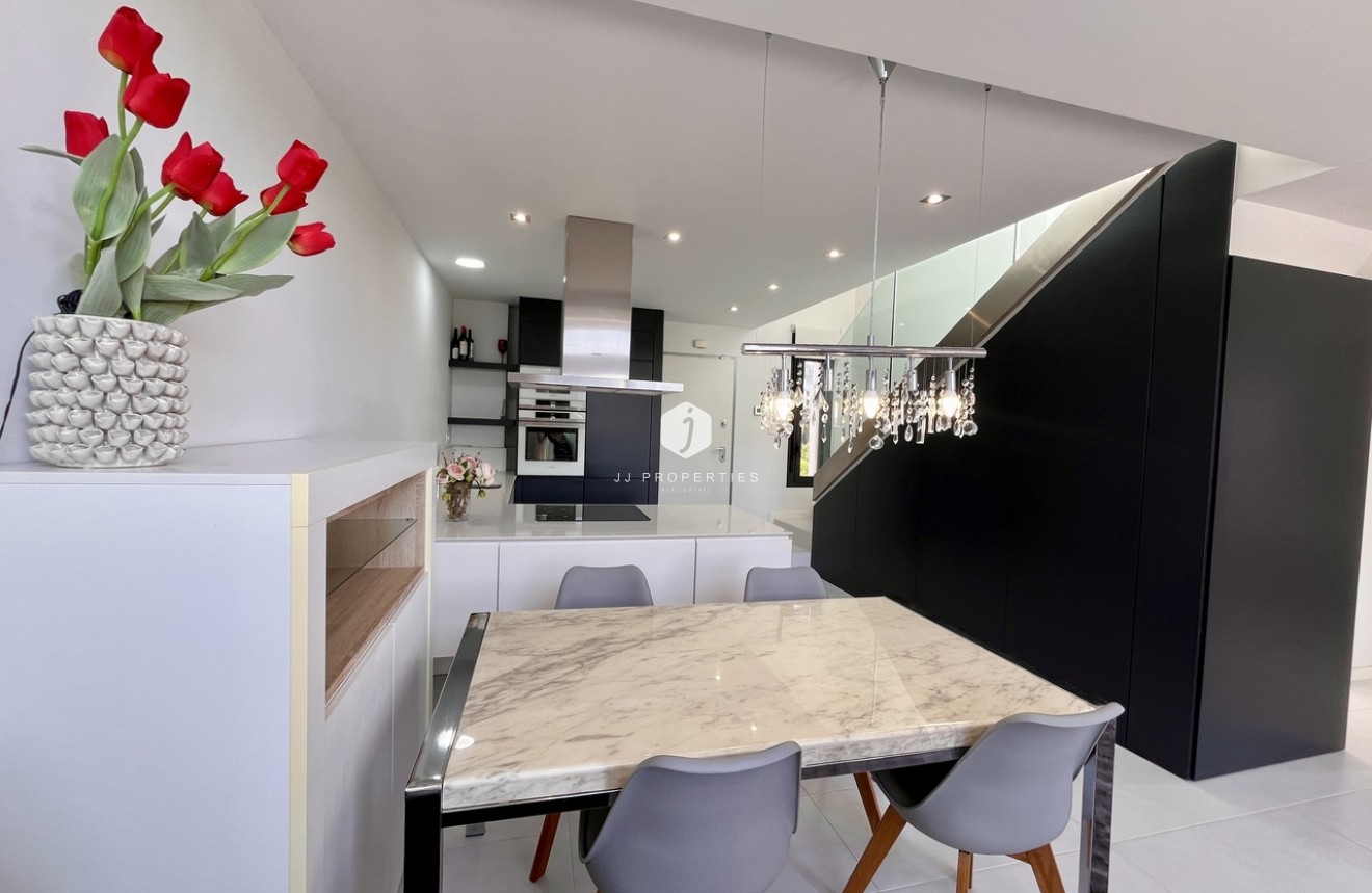 D'occasion - Villa -
Los Dolses - Inland