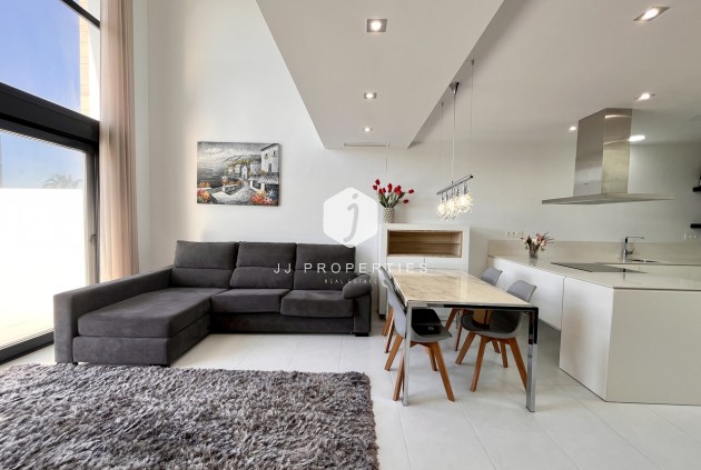 D'occasion - Villa -
Los Dolses - Inland