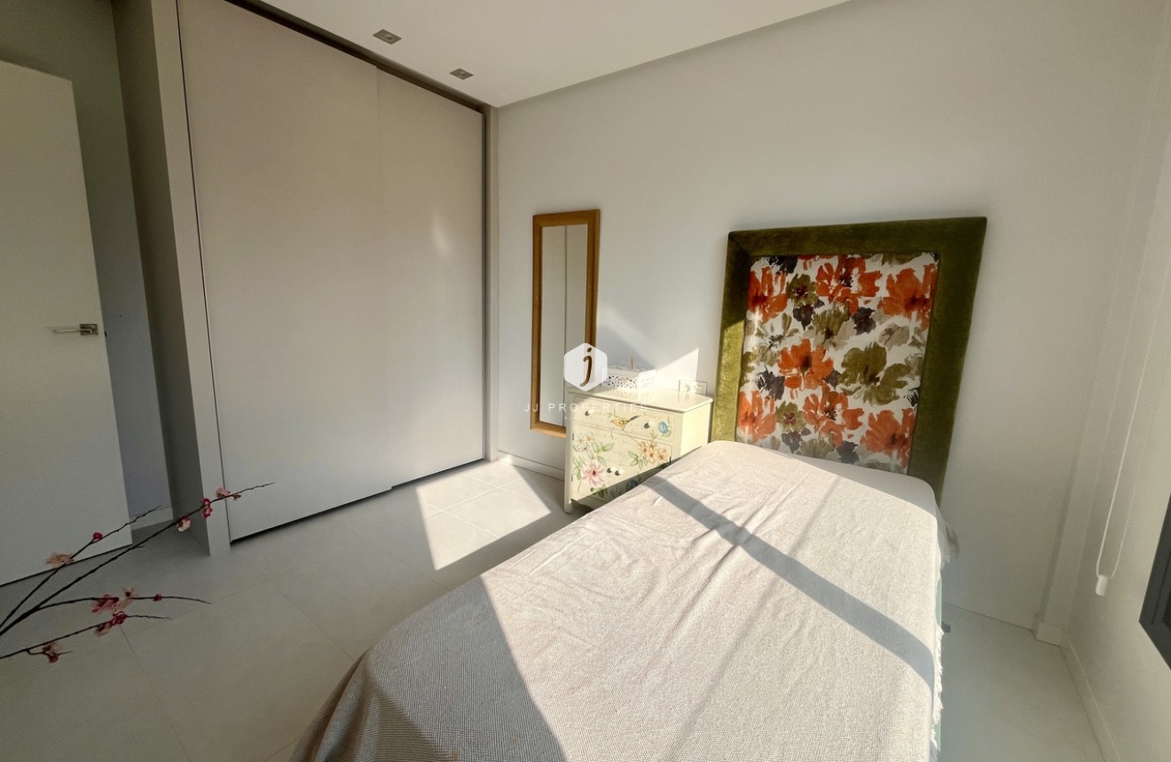 D'occasion - Villa -
Los Dolses - Inland