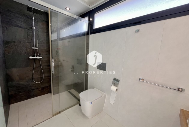 D'occasion - Villa -
Los Dolses - Inland