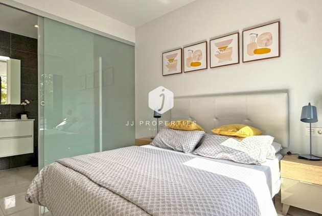 D'occasion - Appartement -
Orihuela Costa - Costa Blanca