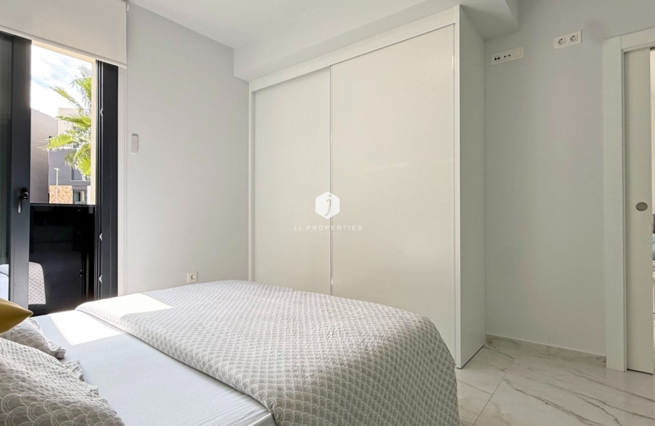 D'occasion - Appartement -
Orihuela Costa - Costa Blanca