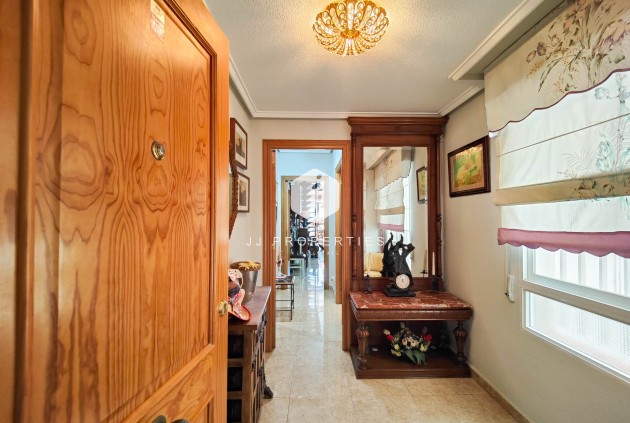 Aus zweiter Hand - Wohnung -
Torrevieja - Costa Blanca